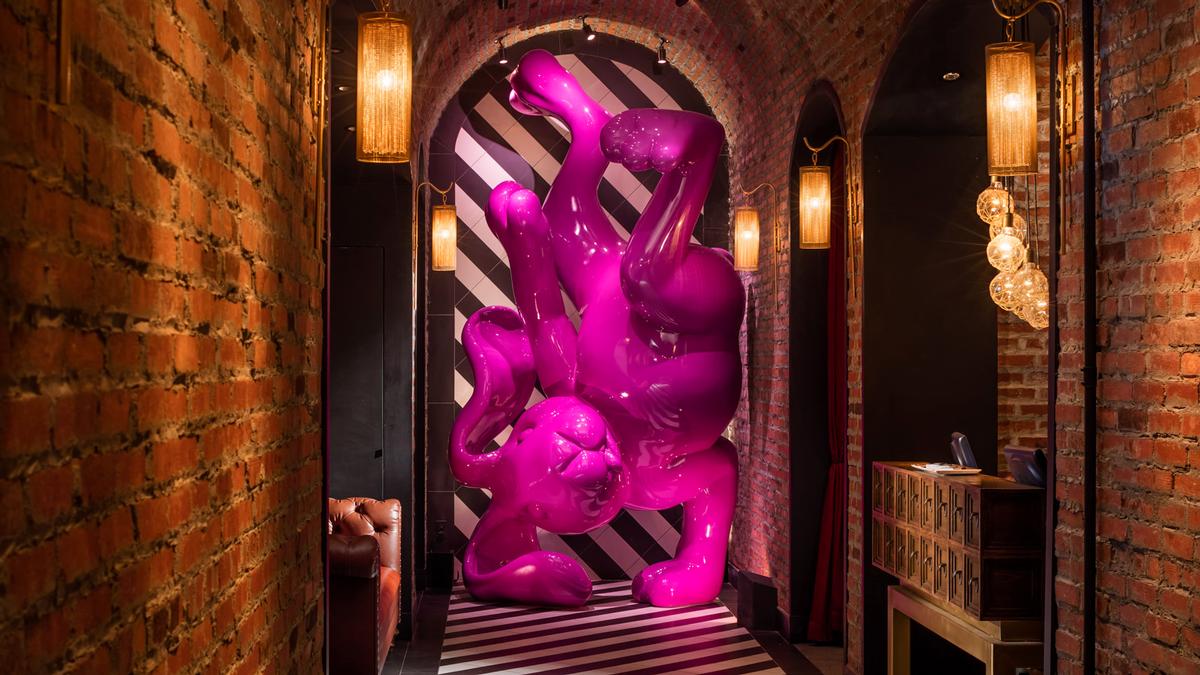 A 11ft pink breakdancing bunny designed by David Rockwell welcomes guests / Vandal 