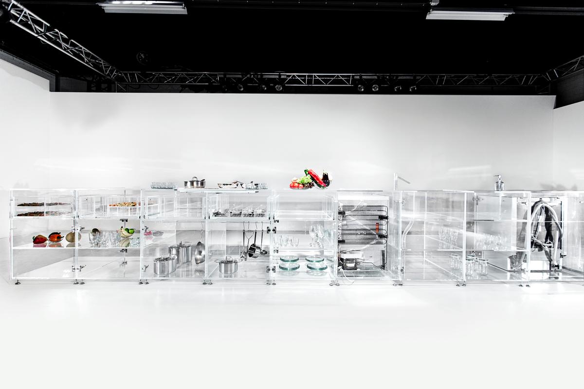 The idea of the design is to challenge the 'immense, yet generic' kitchen industry / Martin Rijpstra