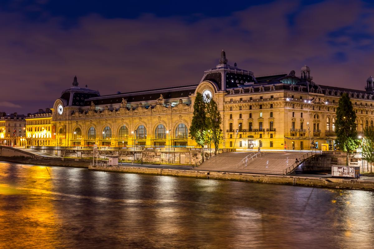 Musée d'Orsay, which holds one of the greatest collections of Impressionist works, said it has put in place a “protection plan”, appointing a crisis management team to organise the movement of its most valuable and in-danger works to its upper floors / Shutterstock.com