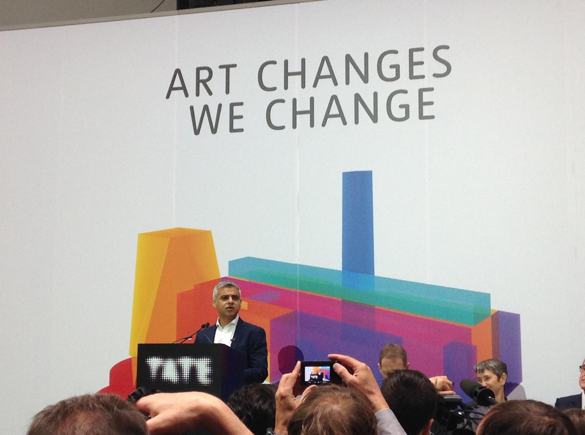 Khan was speaking at the press opening of the new Tate Modern in London / Kim Megson