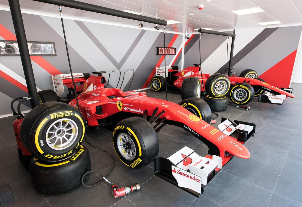 At Pit Stop Record, visitors can put their skills as an F1 pit stop mechanic to the test
