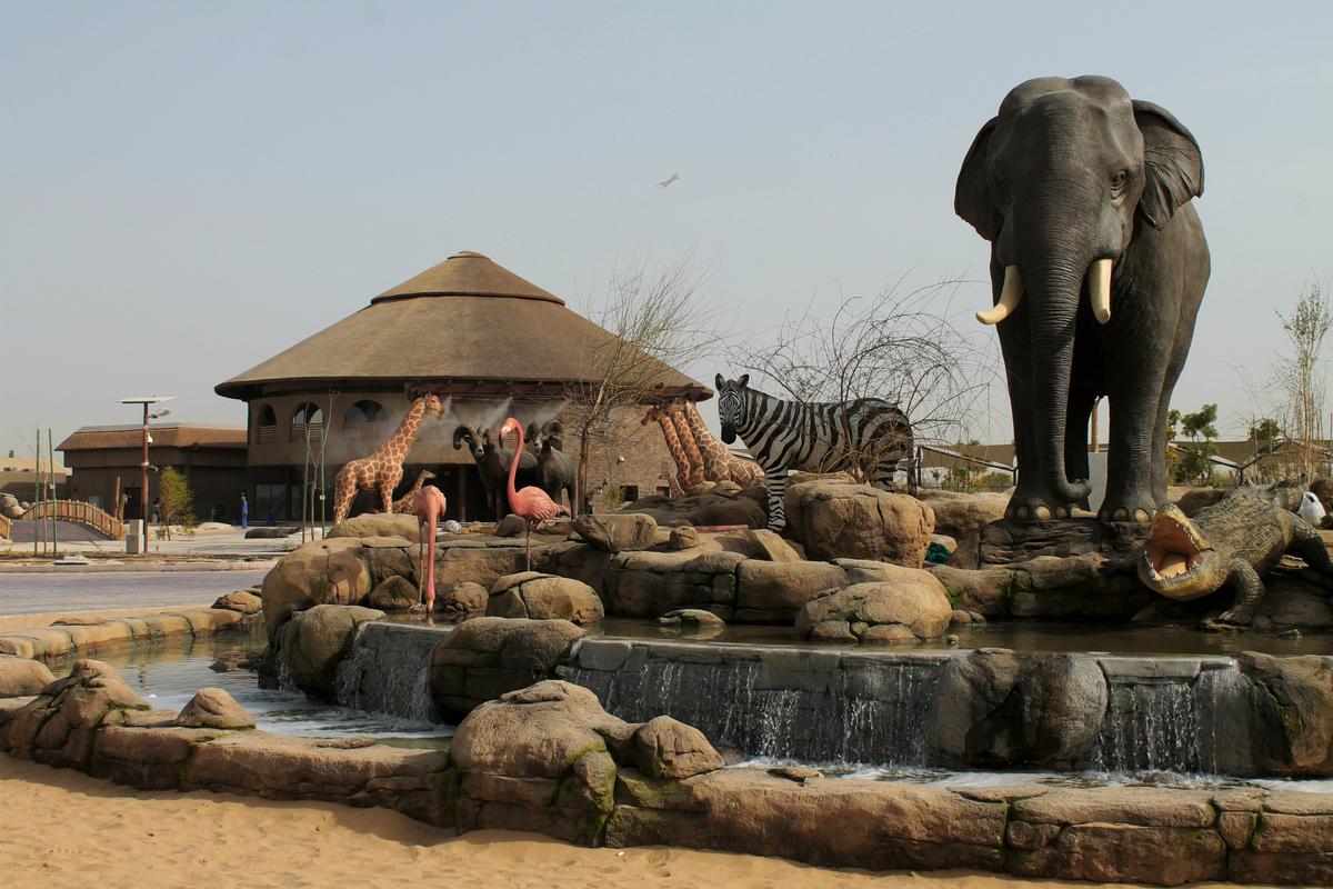 The facility will boast two theatres that will show educational animal shows at the park The facility will boast two theatres that will show educational animal shows at the park