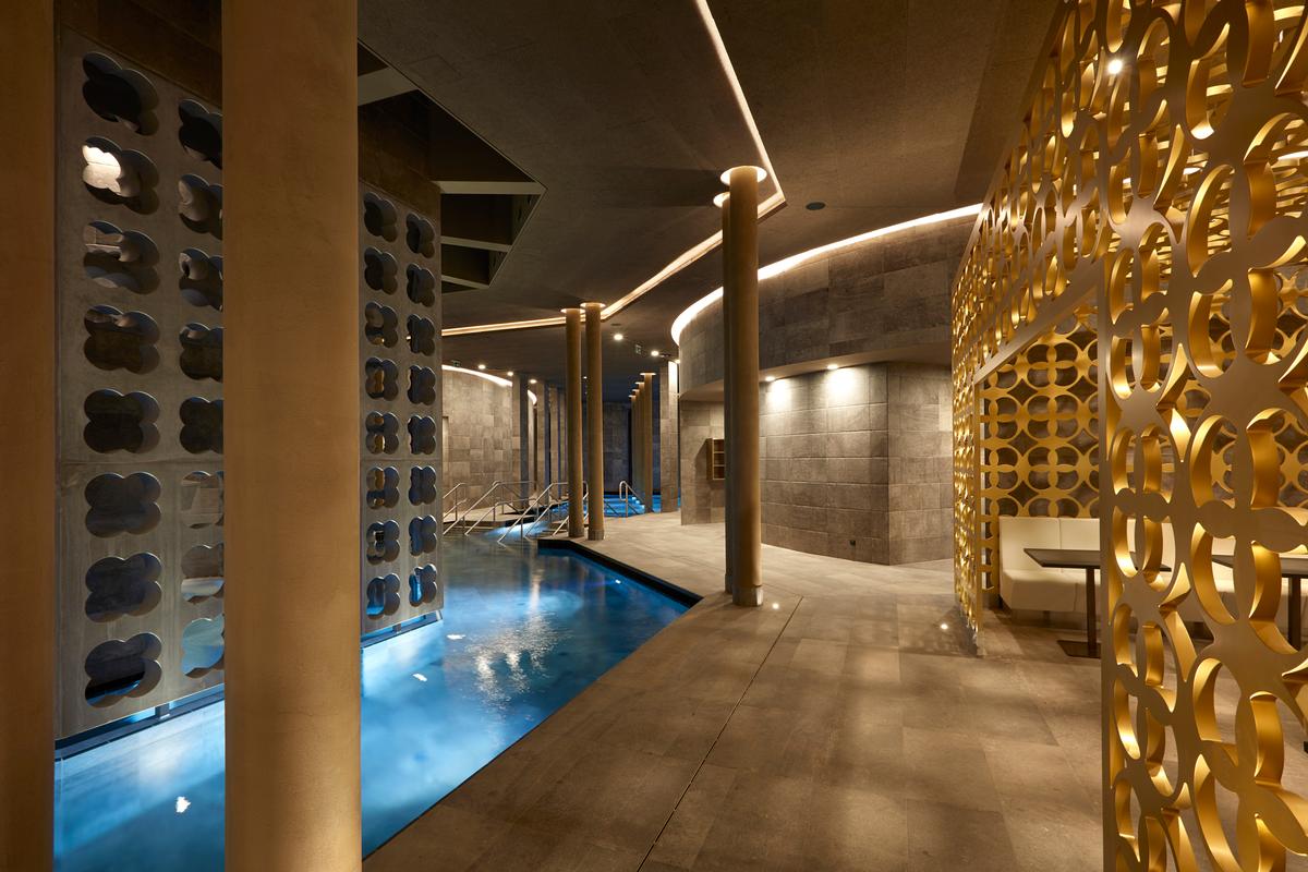 Architect Wolfgang Vanek used principles of the Golden Ratio in constructing the spa, and the geometrically pleasing format continues through the interior details
