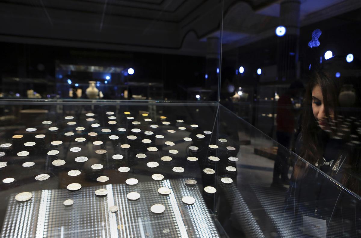 Antique coins are displayed at the Basra Museum in the southern city of Basra, Iraq / Nabil al-Jurani/AP/Press Association Images
Antique coins are displayed at the Basra Museum in the southern city of Basra, Iraq / Nabil al-Jurani/AP/Press Association Images
