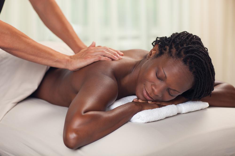 Massage Heights facilities are located in urban areas and open for long hours to increase the convenience for customers