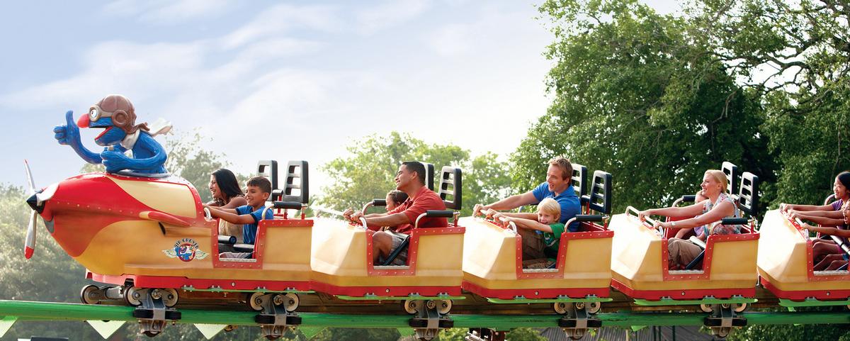 The new park will feature a variety of family rides, water slides, live character shows, a daily parade and seasonal events The new park will feature a variety of family rides, water slides, live character shows, a daily parade and seasonal events