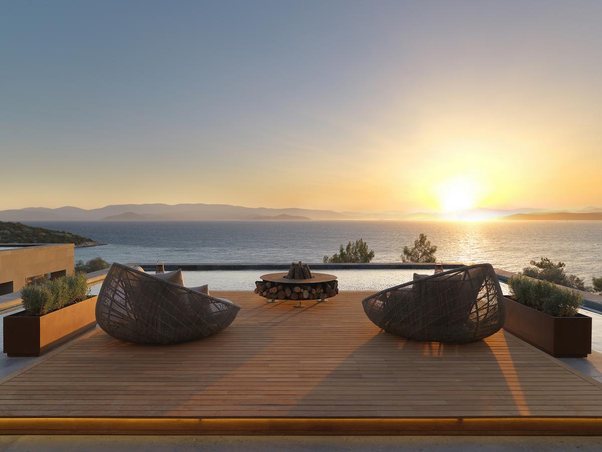 The Green Spa Network has attracted a number of hotel and spa heavyweights as members –
including the spas At Mandarin Oriental The Green Spa Network has attracted a number of hotel and spa heavyweights as members –
including the spas At Mandarin Oriental