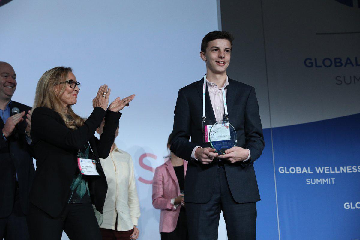 Jarrod Luca, a student at Florida State University, won the award for his Eye Movement Desensitization and Reprocessing therapy / 