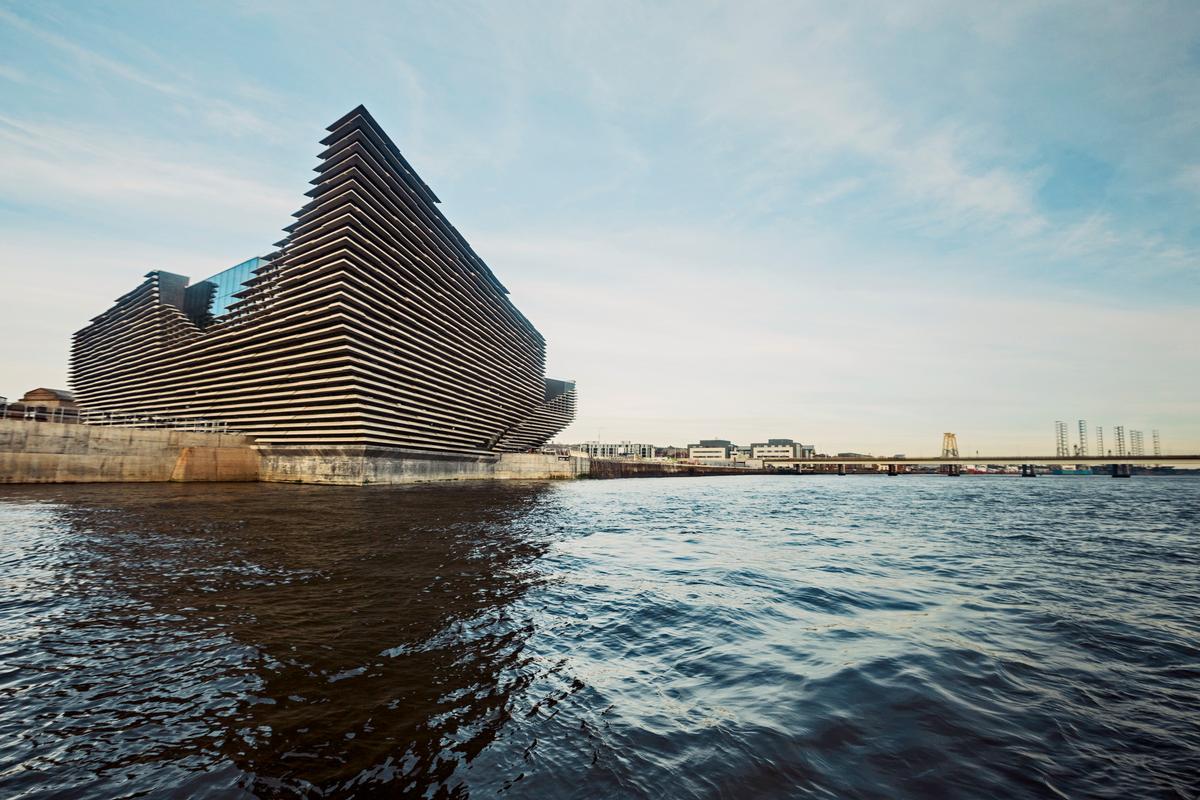 The museum stands at the centre of the £1bn (US$1.3bn, €1.1bn) transformation of the city’s waterfront, once part of the docklands / V&A Dundee