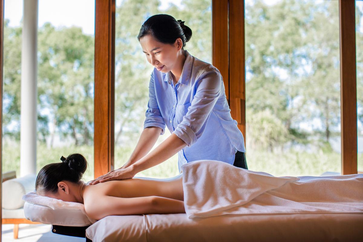 Therapists at the Azerai Spa use ancient Vietnamese healing techniques, and products are blended with local natural ingredients such as Mekong rice, sweet almond oil and coffee
/ 