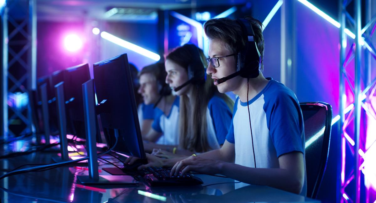 The report shows that traditional sports will increase their investment in esports over the next year 
/ Shutterstock
