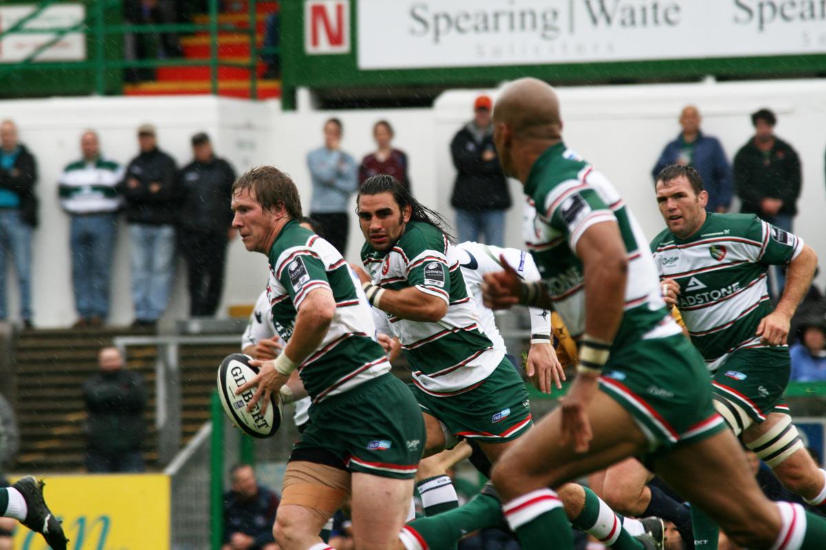 If accepted, the deal would see the 12 Premiership clubs plus London Irish receive a one-off cash payment of around £16m
/ Shutterstock If accepted, the deal would see the 12 Premiership clubs plus London Irish receive a one-off cash payment of around £16m
/ Shutterstock