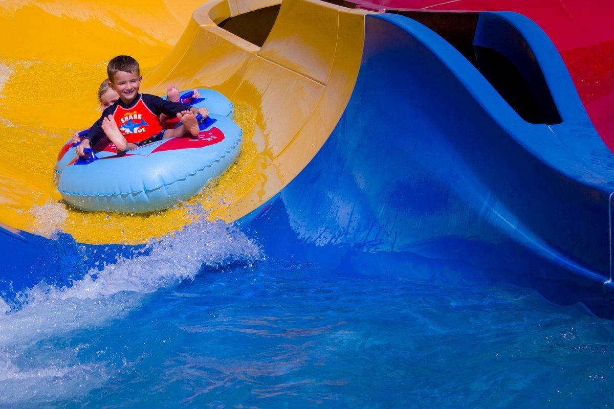 Rockford Park District has operated the 43-acre waterpark located in Rockford, Illinois since 1988 Rockford Park District has operated the 43-acre waterpark located in Rockford, Illinois since 1988