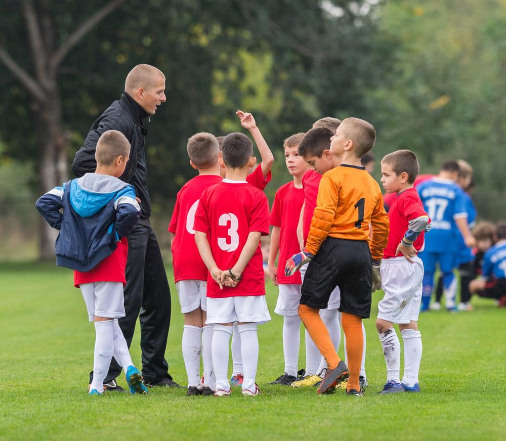 Coaches completing their Level Two Youth Award can apply for a bursary / shutterstock_Fotokostic