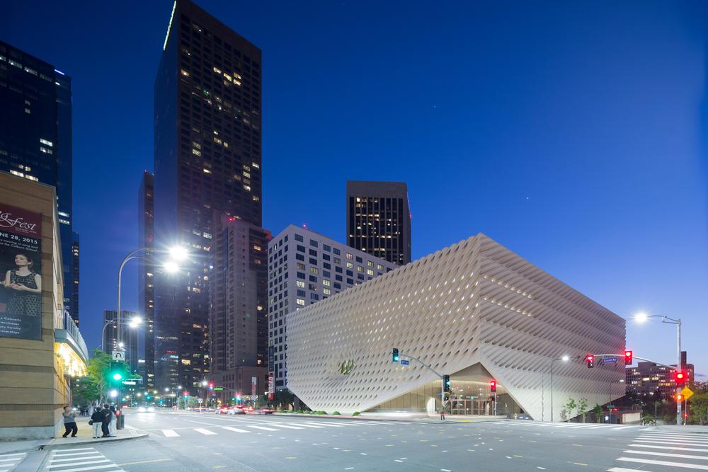The exterior of the Broad (bottom) / PHOTO: IWAN BAAN