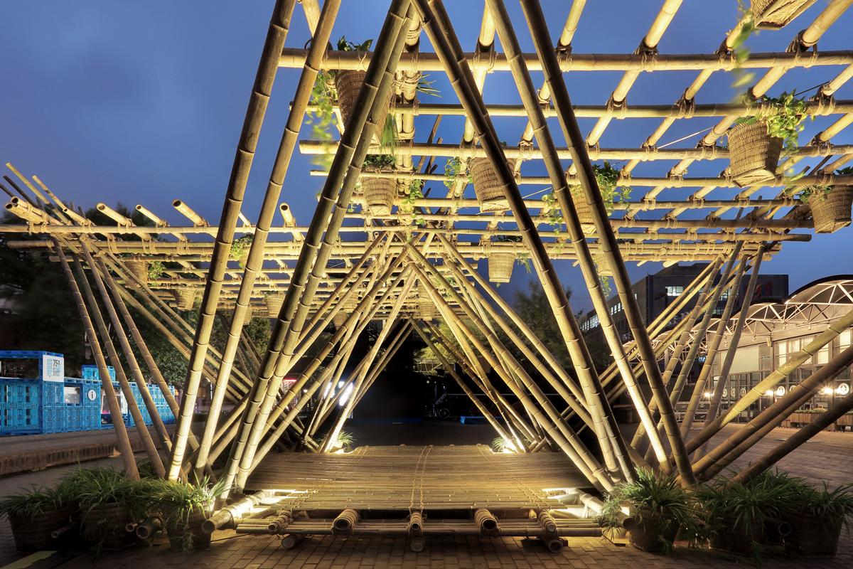 Penda's 'Rising Canes' pavilion at the Beijing Design Week / Xia Zhi