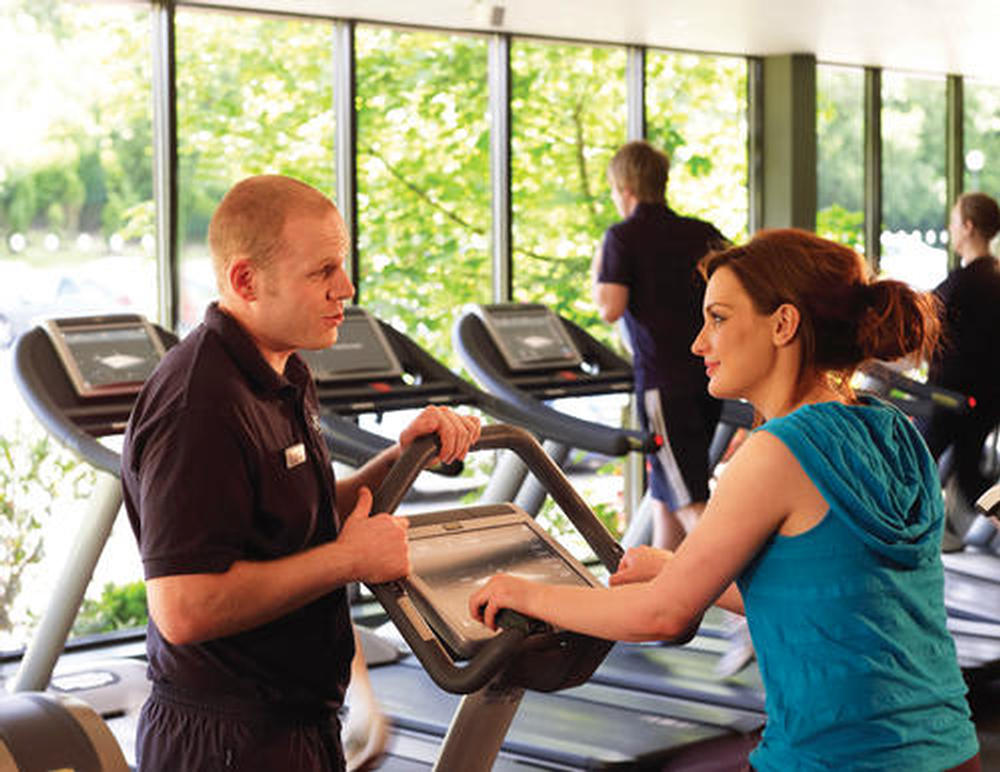 Guests are talked through their current health status, wellness goals and motivation as part of the health check / 