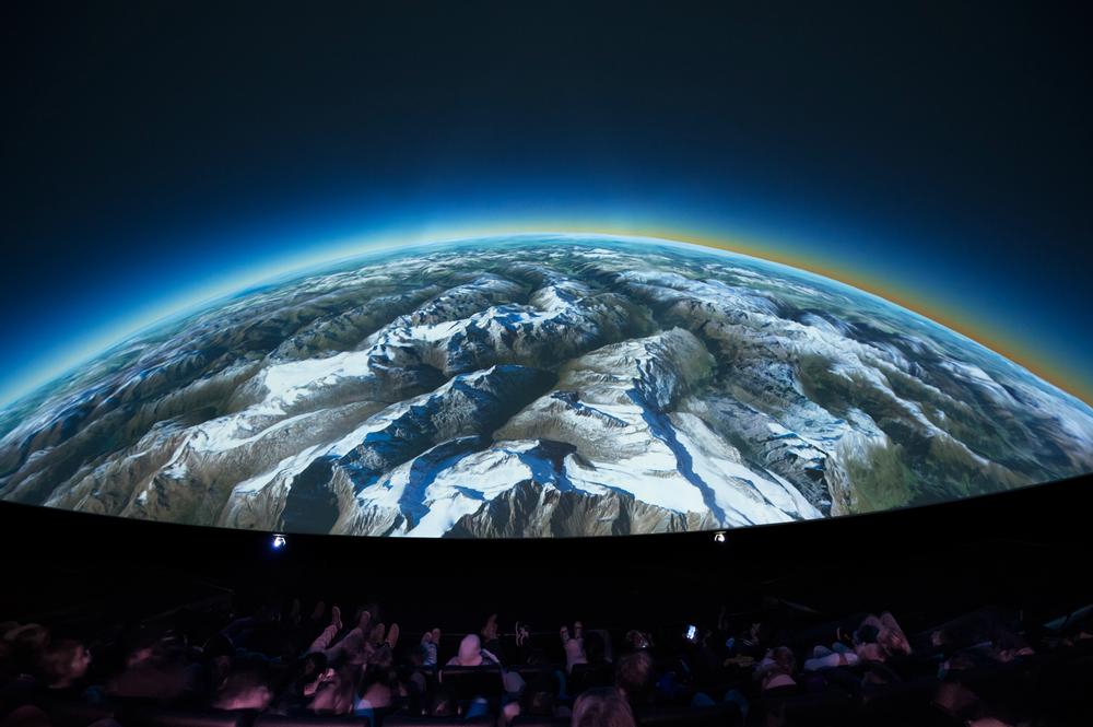 Satellite imagery of the Alps, streamed with Uniview fulldome software from NASA’s WMS servers / Photo: barabild.se/NASA