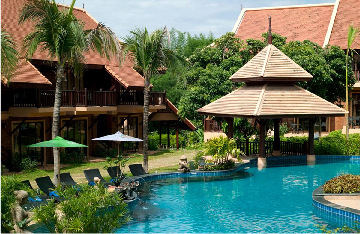 The boot camp is incorporated into the 80,000sq m Spa Resort Chiang Mai, a 36-bed boutique hotel centred around meditation and treatments. / 