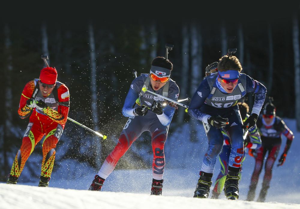 Men’s 10km biathlon pursuit at Birkebeineren Stadium