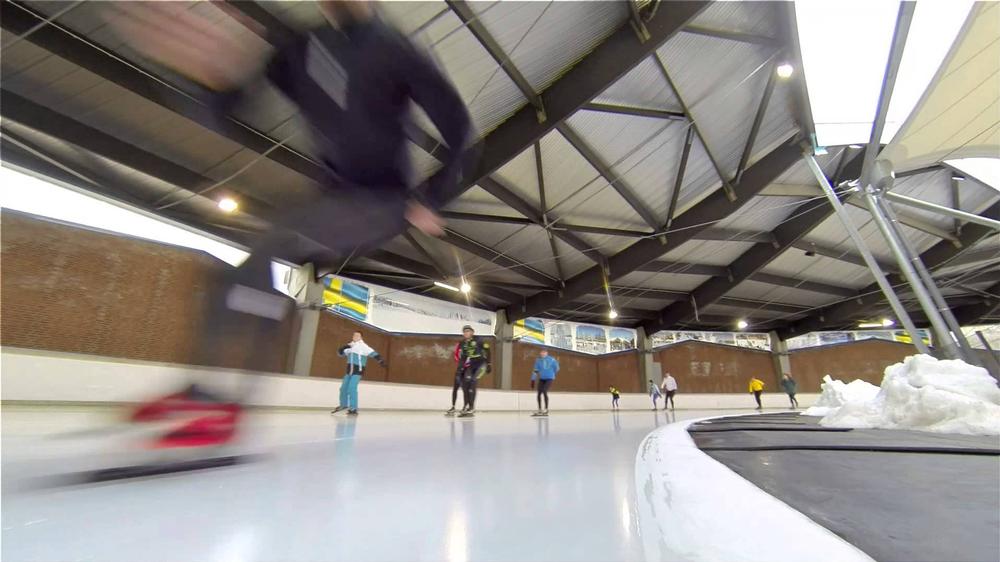 Sports Centre de Scheg in the Netherlands offers a 400m ice skating rink