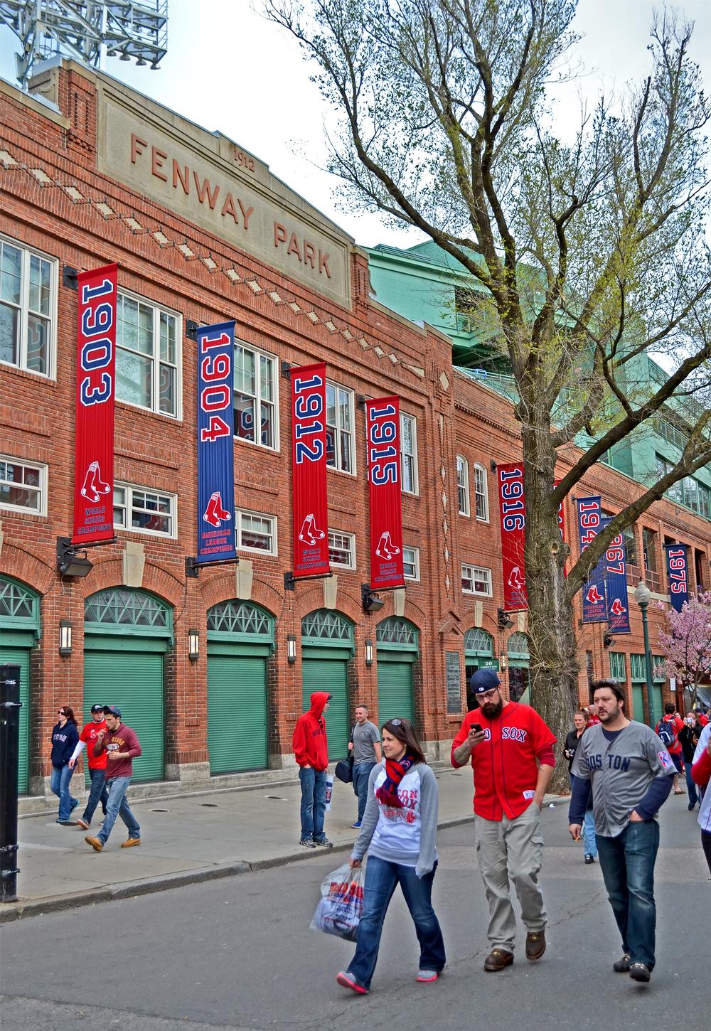 By using data and analytics, operators are able to get real-time views of the front office and see patterns in fan behaviour and consumption / Photo: shutterstock.com