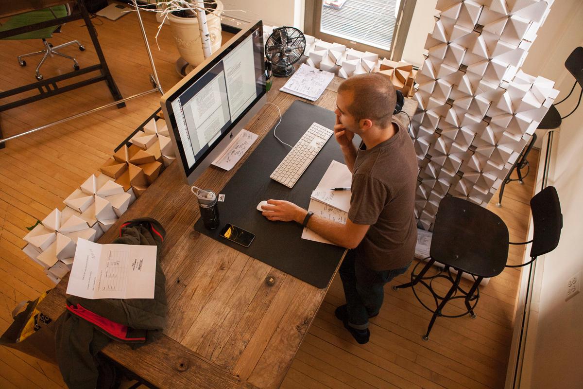 The researchers say the results 'cast doubt' on the benefits of sit-stand work stations / Flickr.com / Juhan Sonin The researchers say the results 'cast doubt' on the benefits of sit-stand work stations / Flickr.com / Juhan Sonin