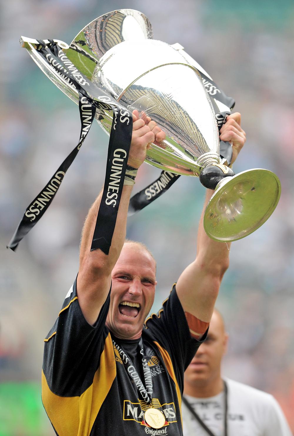 Dallaglio helped take the Wasps to victory in the Guinness Premiership in 2008 / © Joe Giddens/EMPICS Sport