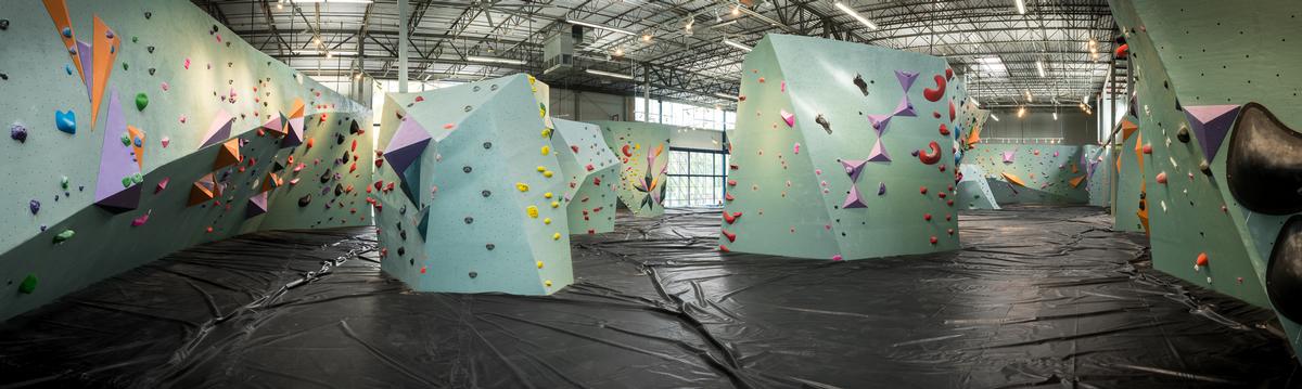 The climbing layouts that can be configured into 250 different setups / Austin Bouldering Project