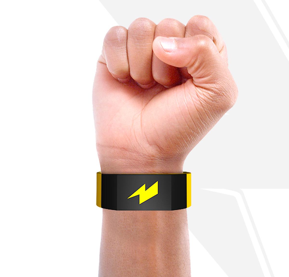 The prototype is now available for pre-order and is due to ship in 2015 / Pavlok