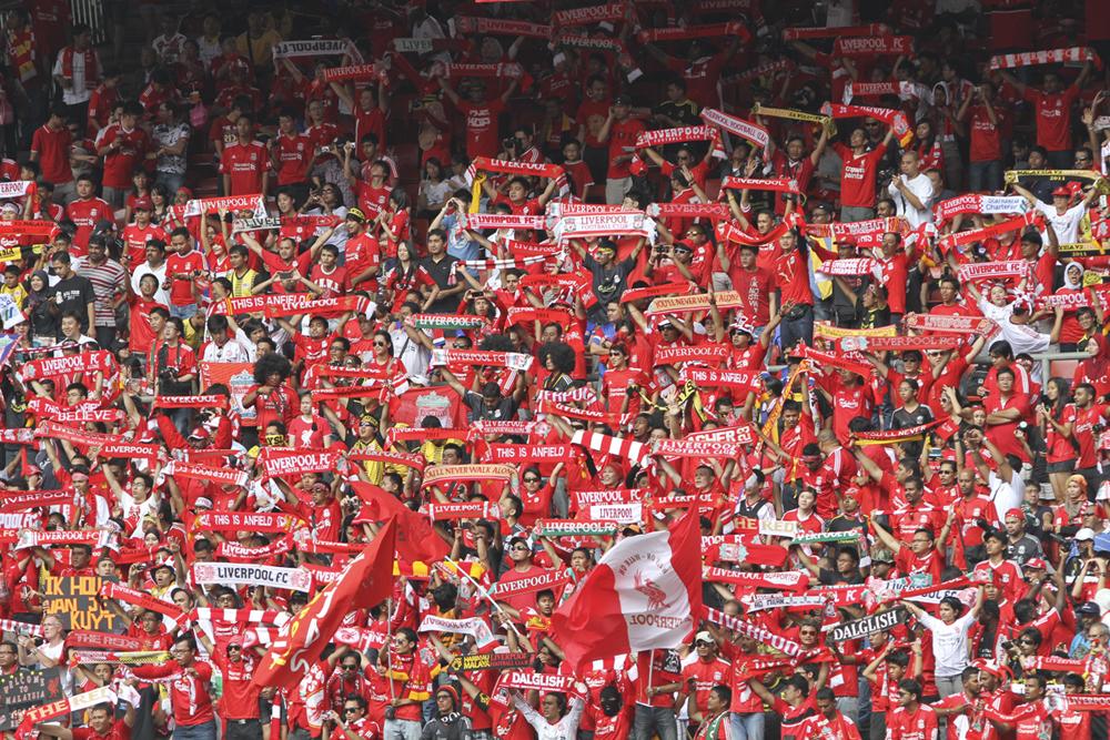Premier League matchday revenue decreased marginally in 2011-12 due to lower attendances / PIC: © .shutterstock.com