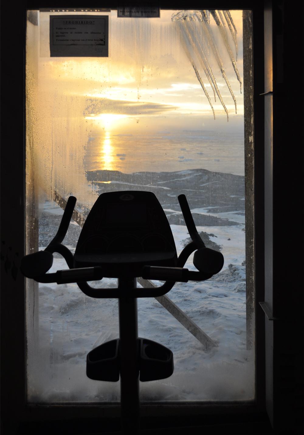 The gym offers jaw-dropping views over the Southern Ocean