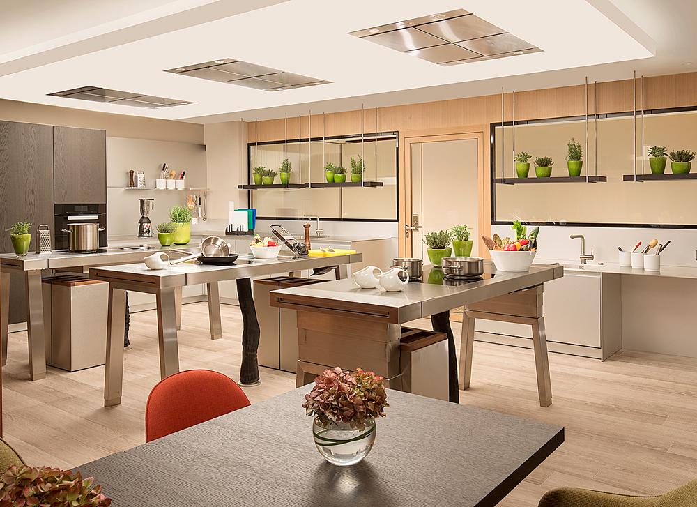An on-site kitchen lab is used to teach healthy cooking classes 