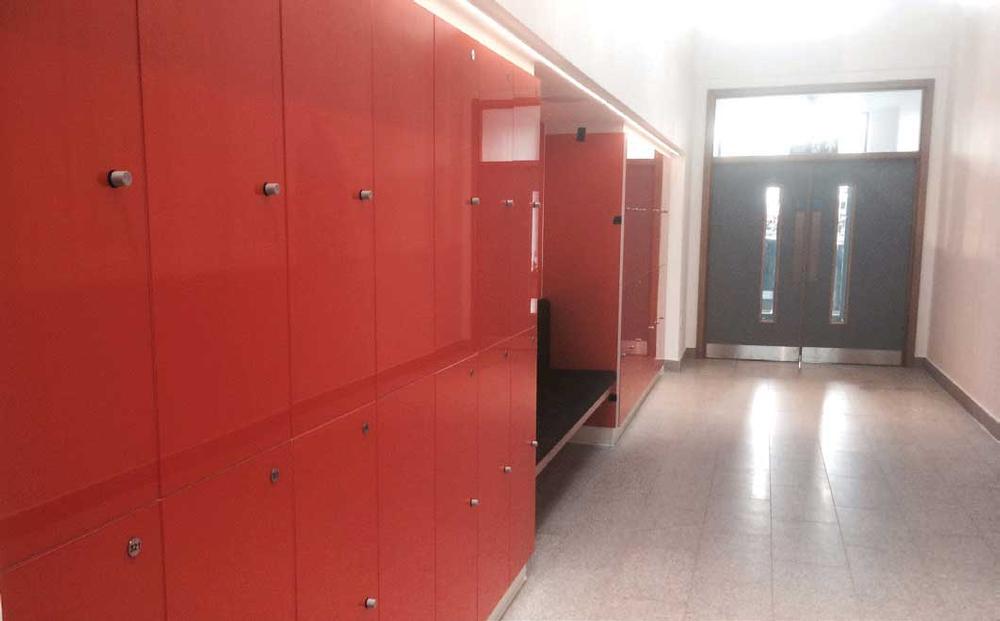 Ojmar’s range of innovative locking
systems are robust to withstand heavy
usage, yet easy to manage and maintain