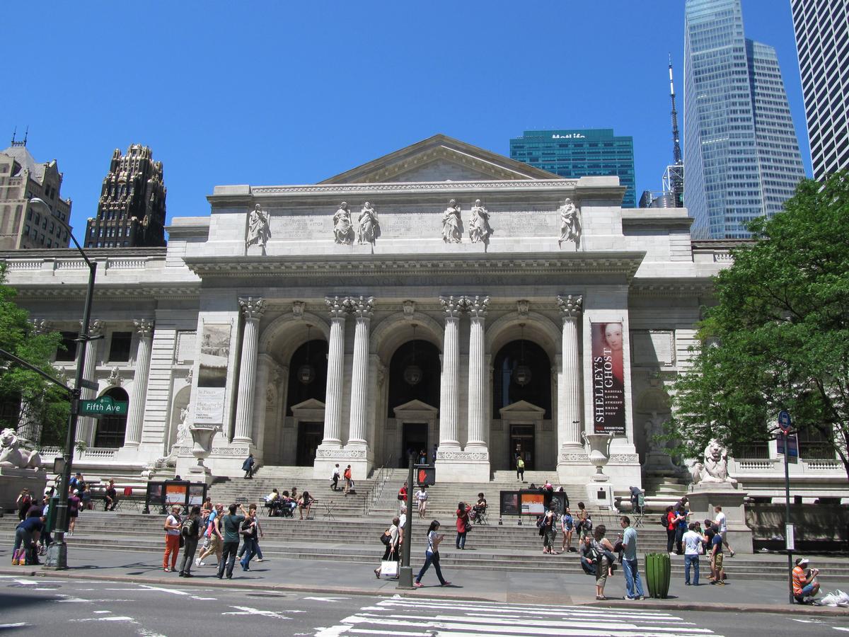 Renovation work at the New York Public Library is expected to begin in late 2017 / Razimantv