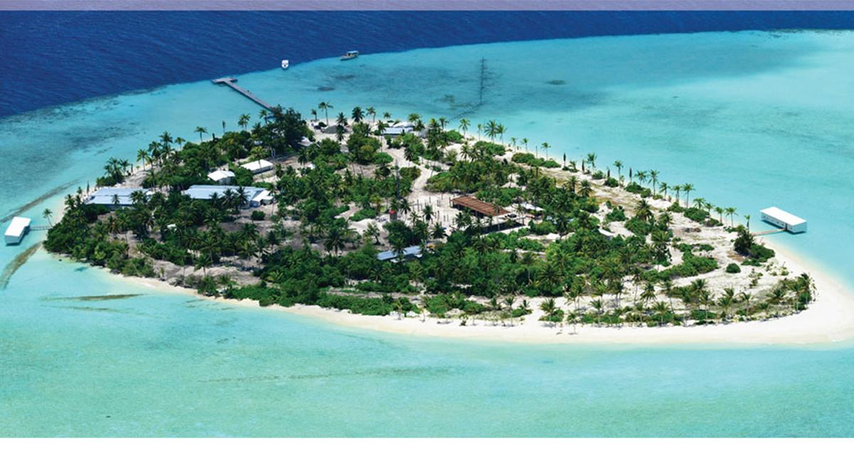 Vadinolhu Island, will open in 2017 and be developed as an eco-friendly five-star resort / 