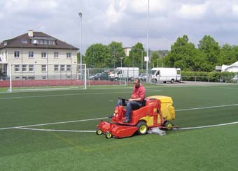 Cleaning up on synthetic grass
