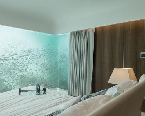 The Floating Seahorse allows you to sleep with the fishes / Kleindienst Group