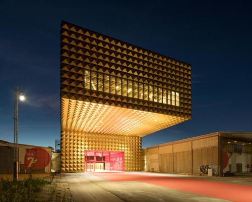The design channels Mick Jagger, David Bowie and other flamboyant figures from the history of rock music / MVRDV