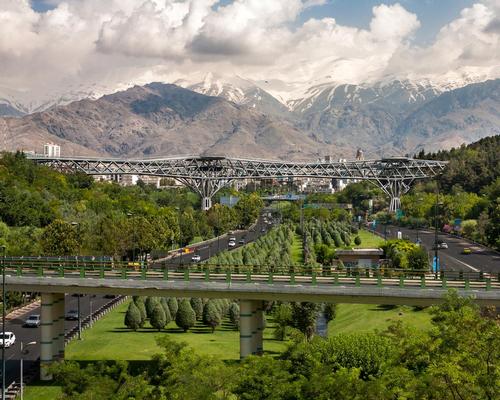 Tabiat Pedestrian Bridge, Tehran, by architect Leila Araghian / AKTC / Mohammad Hassan Ettefagh