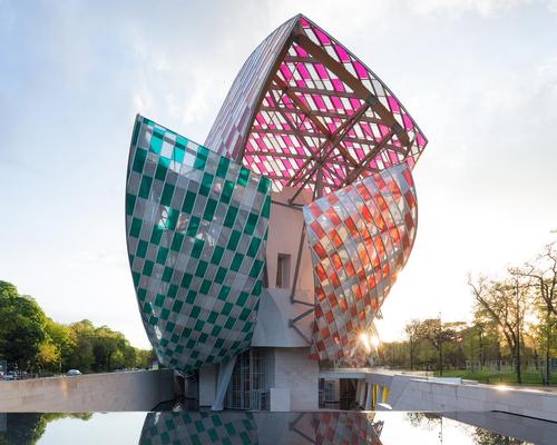 The building won the Best Architecture & Spatial Design Award at the 2015 Leading Culture Destinations Awards / Iwan Baan / Fondation Louis Vuitton
