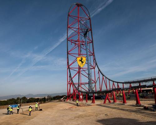 The Ferrari logo can now be seen for miles on a clear day / Portaventura
