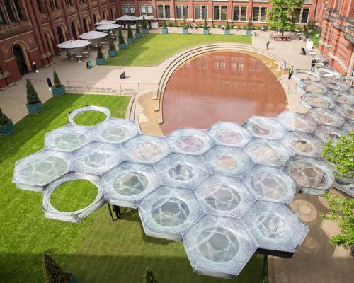  London’s V&A museum has opened a garden pavilion fabricated by robots / NAARO