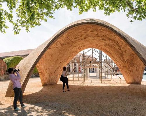 Launching the project at the Venice Architecture Biennale, Foster described the structure as a 'high tech mud building' / Foster + Partners