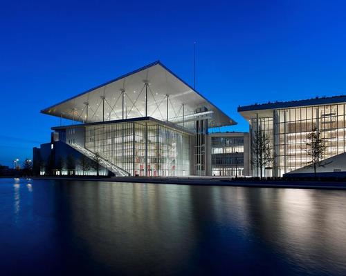 Renzo Piano's Stavros Niarchos Foundation Cultural Center in Athens is now open / Stavros Niarchos Foundation Cultural Center