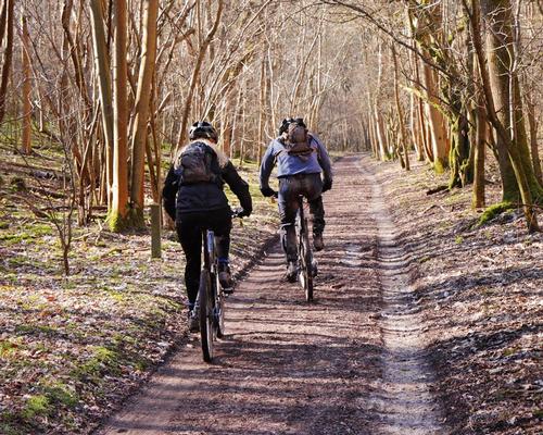 Giving cyclists access to more paths would also boost tourism and the economy, according to British Cycling / Chrislofotos/Shutterstock.com