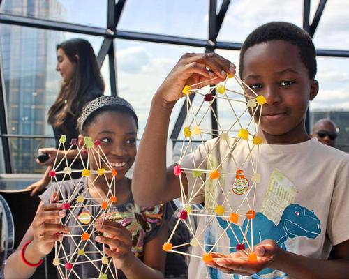 Children aged between 5-11 are invited to learn about architecture and create their own structures / ArchiKids