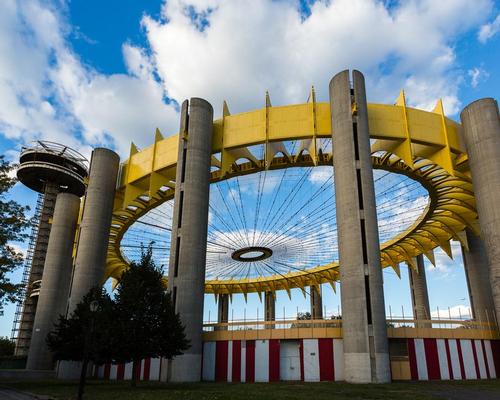Philip Johnson's pavilion was built at Flushing Meadows–Corona Park for the 1964-65 World Fair in New York / Wiki Commons