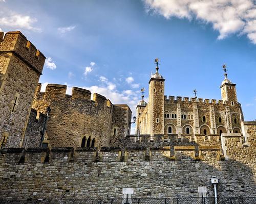 The Tower of London is the most paid for attraction in the UK by a significant margin / Shutterstock.com