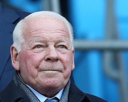 Dave Whelan will acquire the majority Fitness First's clubs